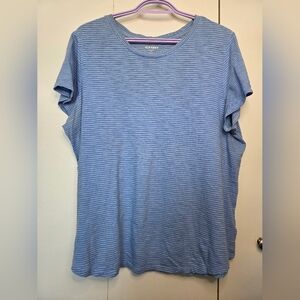 🌷Old Navy Women's XL Light Blue Striped Crewneck Short Sleeve Tee